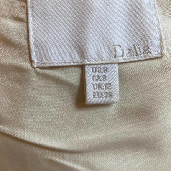 Glam Gold and Ivory Cocktail Dress - Size 8 - Picture 5 of 5